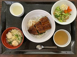 土用の丑の日（うな丼）